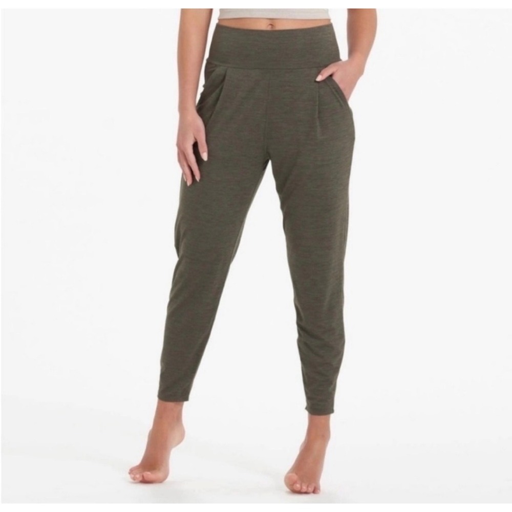 Vuori Lux Harem Oregano Pleated High‎ Rise Pants Large